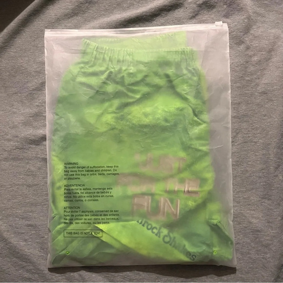 NWT TRAVIS SCOTT SHAMROCK SHAKE - Picture 4 of 6